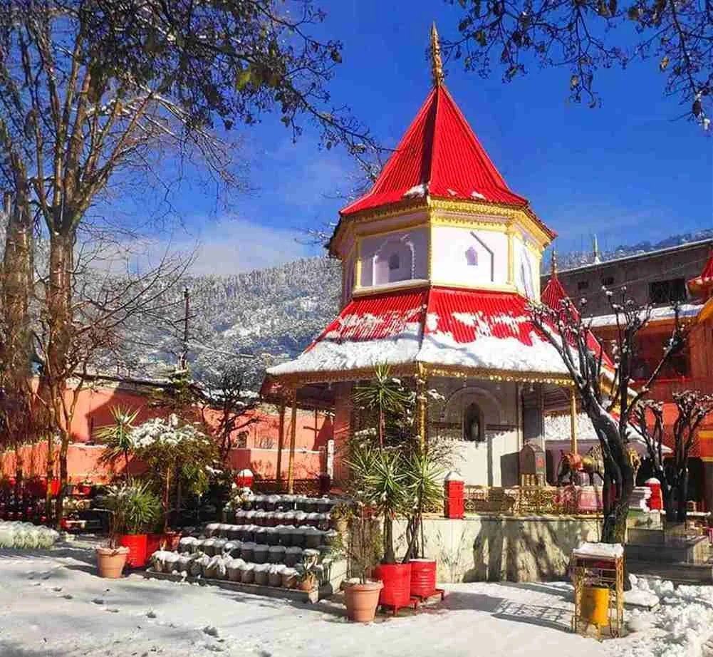 Naina Devi Temple-Best Places to Visit in Nainital-thelakehill.com
